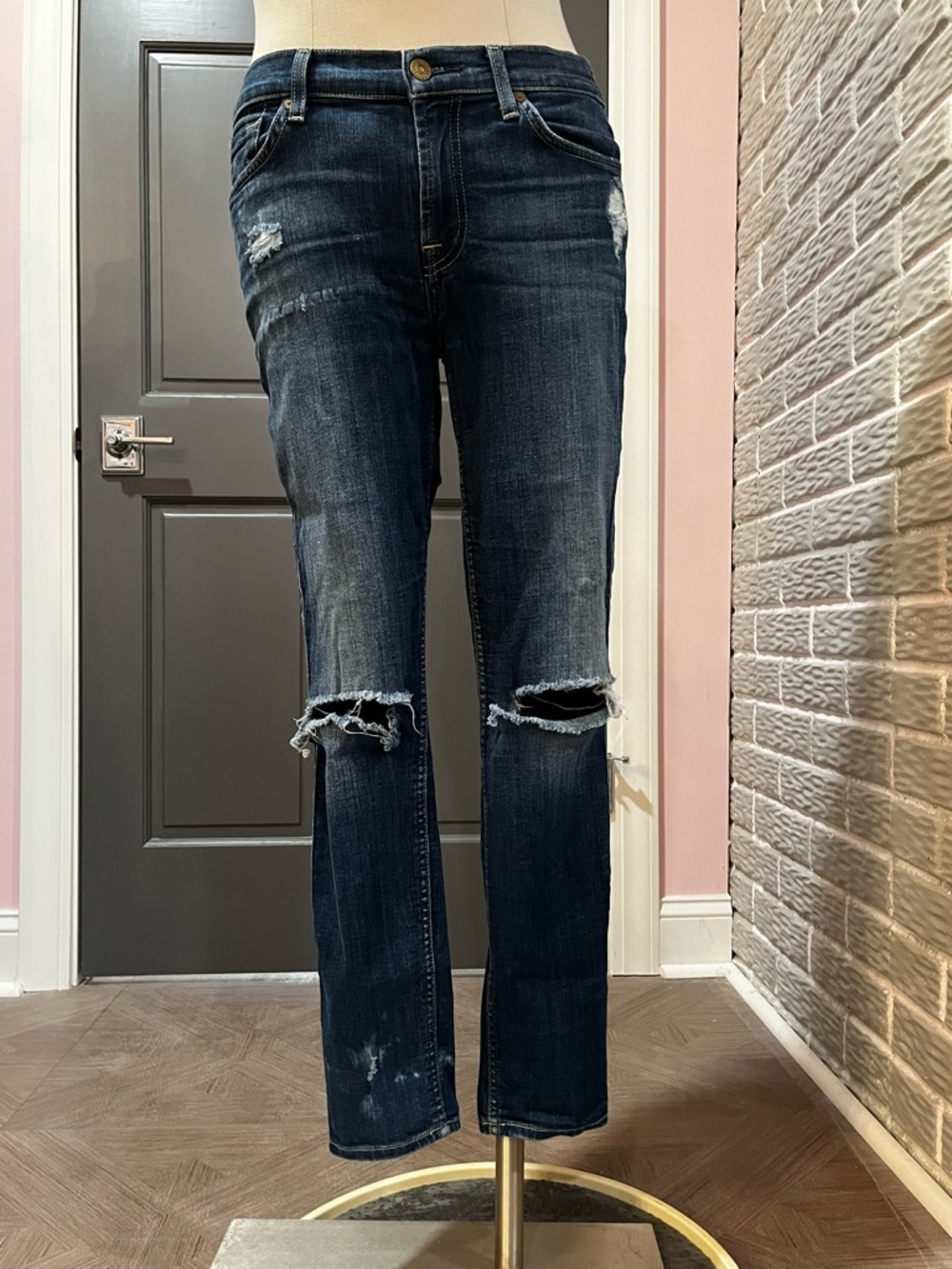 7 For All Mankind ankle Gueniviere Dark  Distressed Jeans